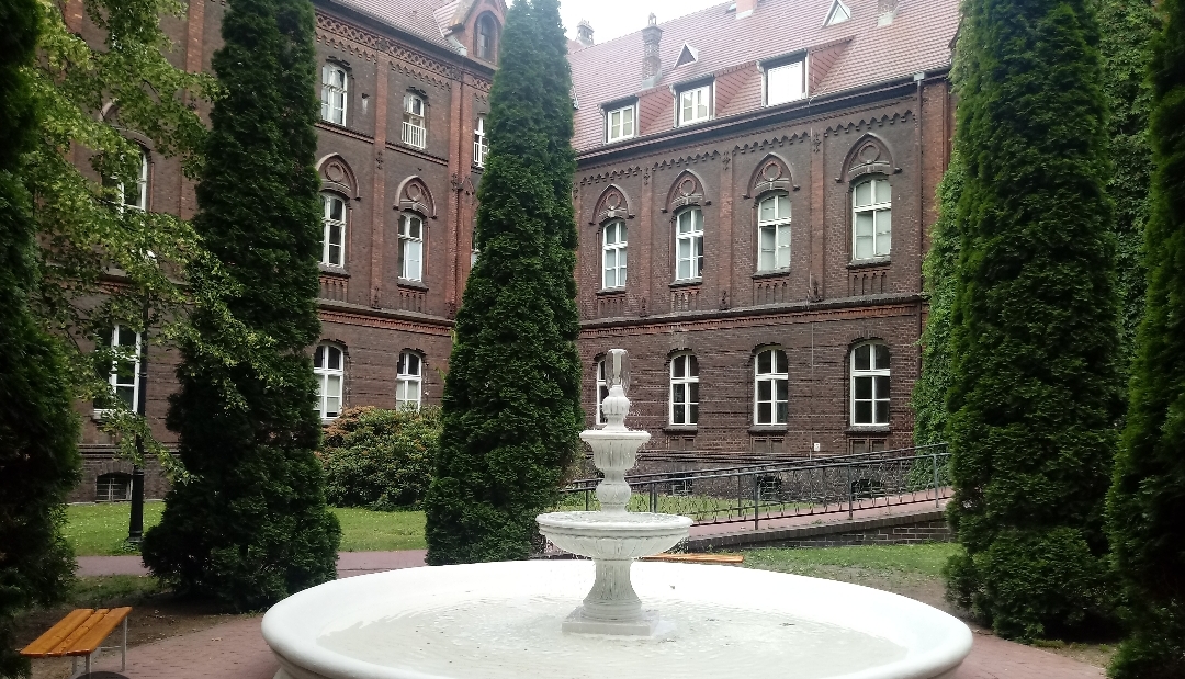 W poznańskim szpitalu na pilną operację ręki poczeka dziewięć lat