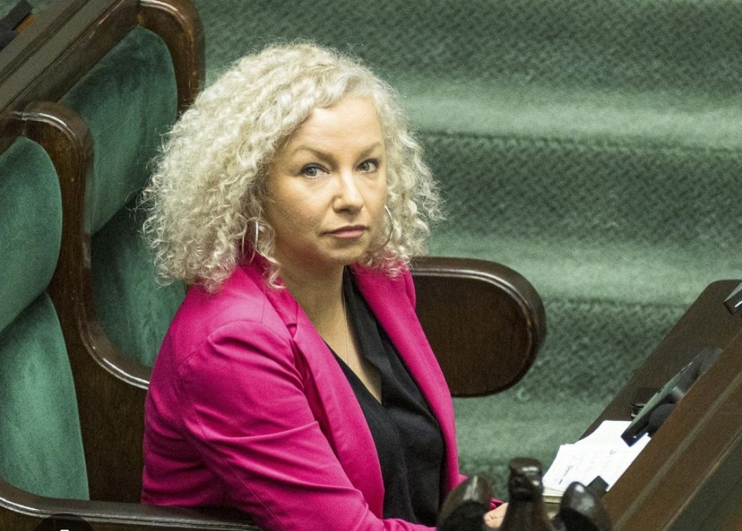 “Transpłciowość” do lamusa, będzie bardziej postępowo
